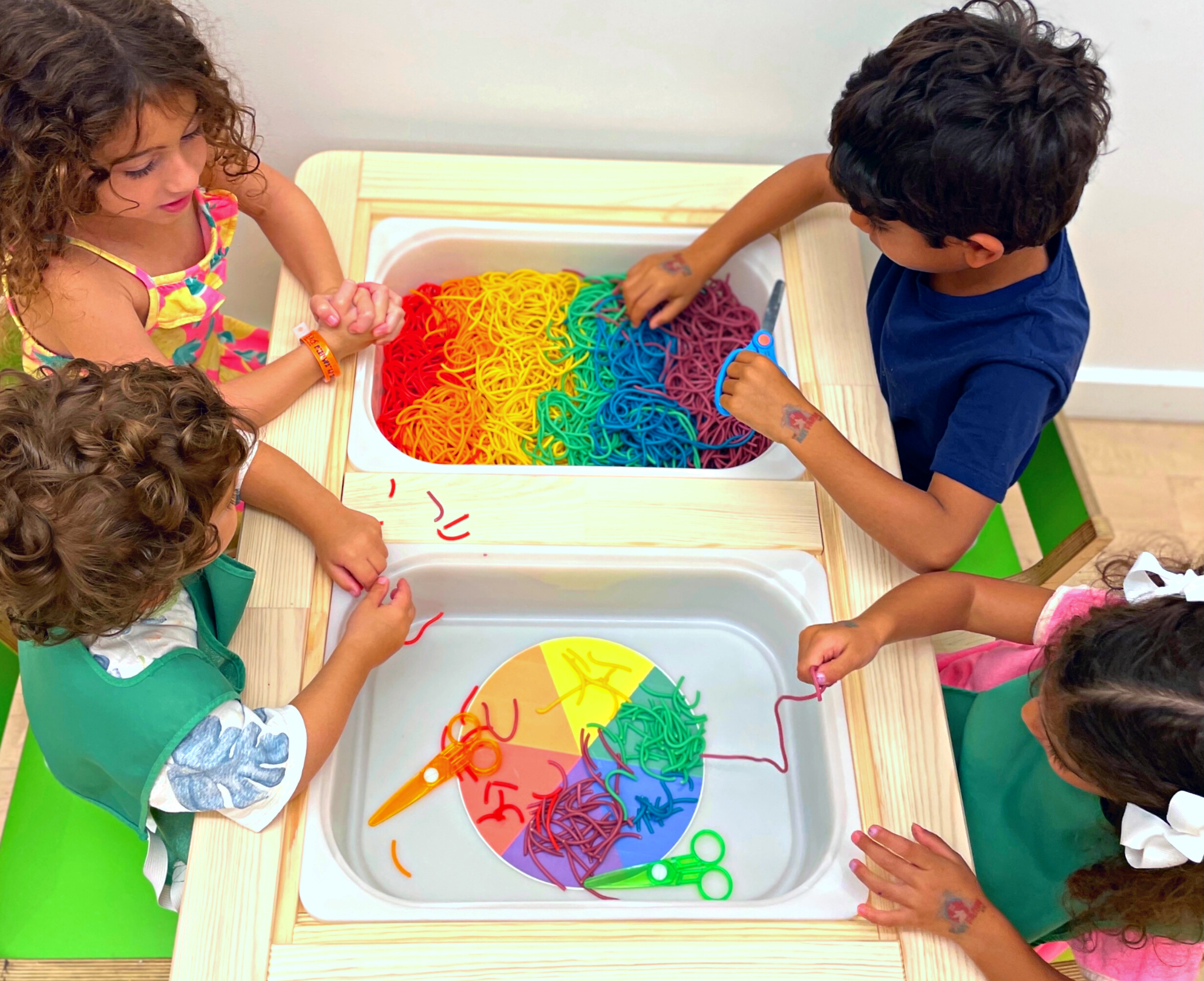 Rainbow Pasta Cutting - DIY - Playgarden Online