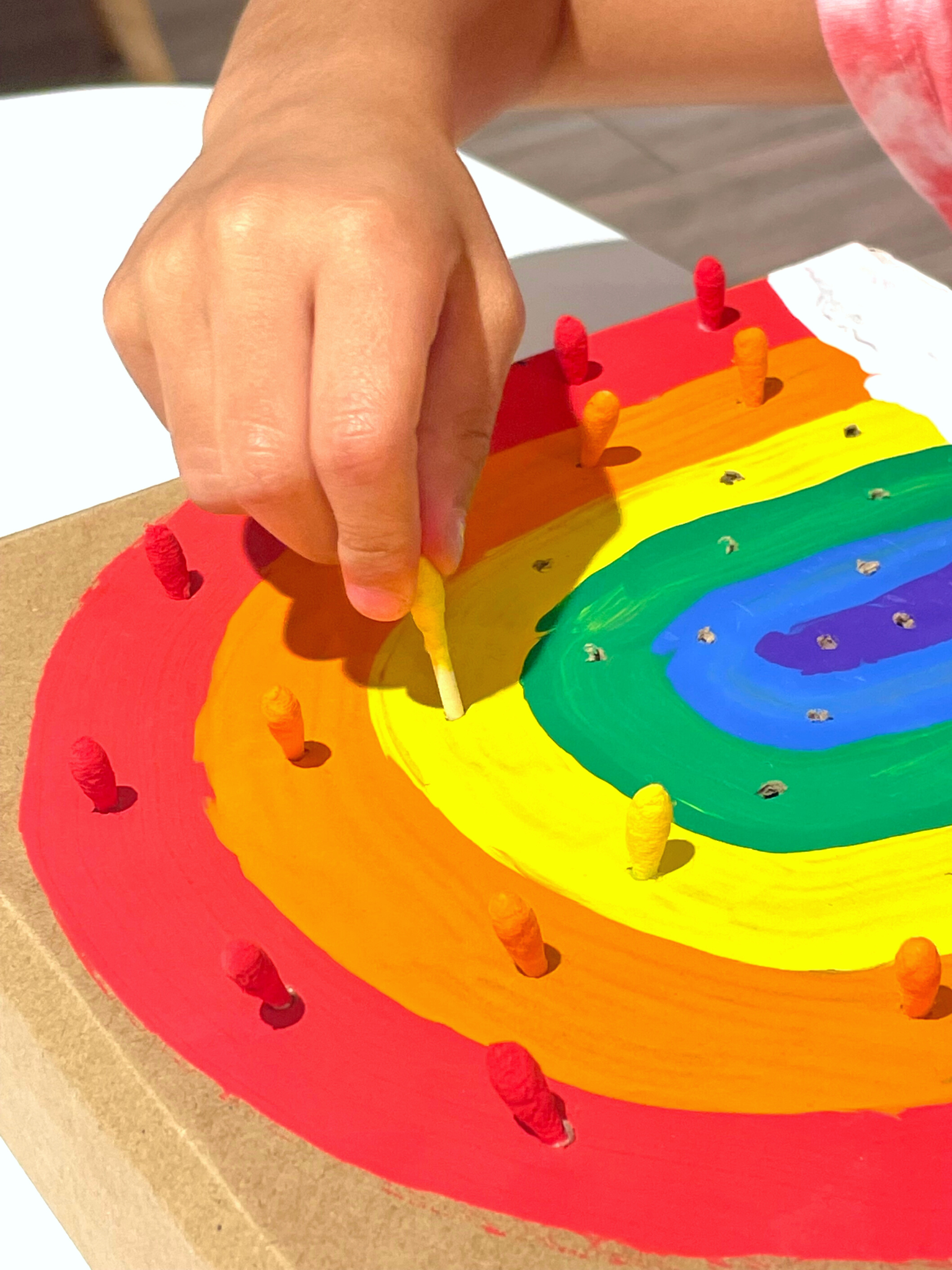 Q-Tip Push Rainbow - DIY - Playgarden Online