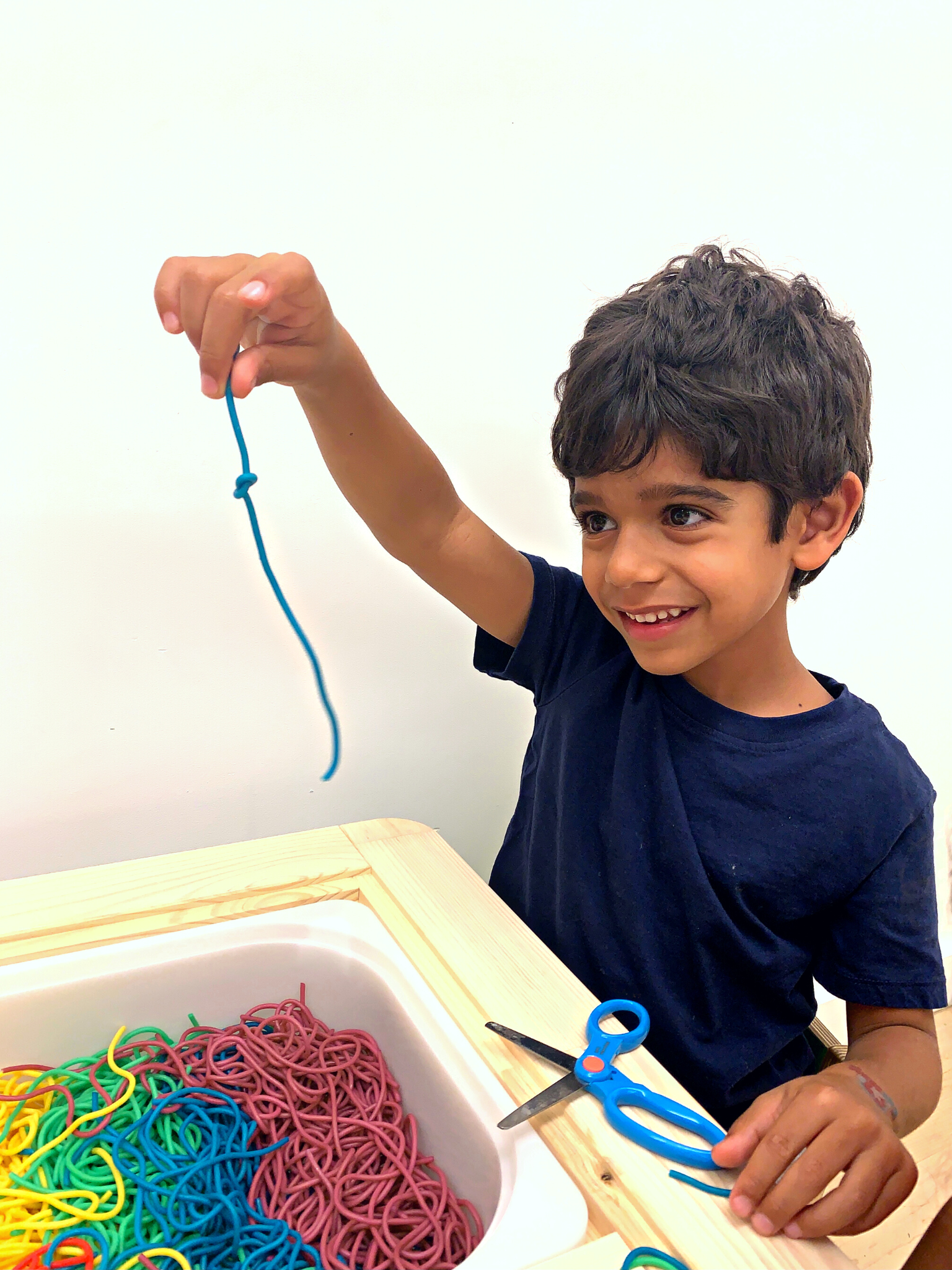 Rainbow Pasta Cutting - DIY - Playgarden Online