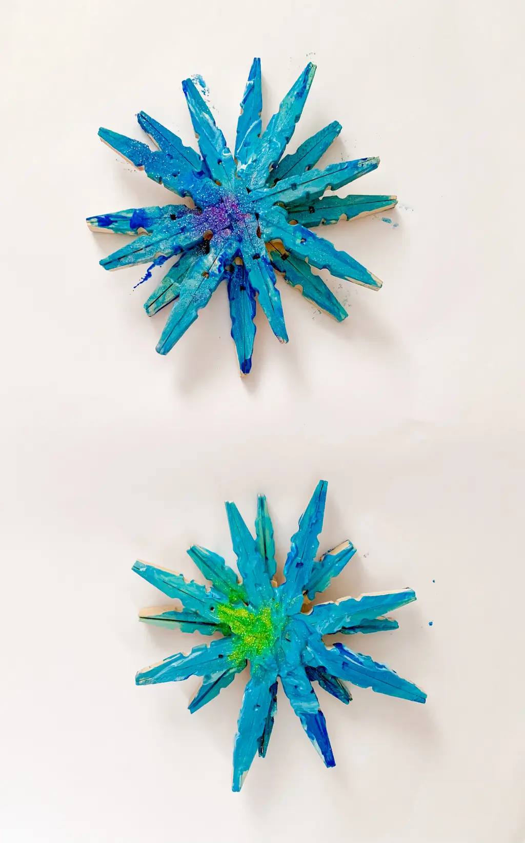 Clothespin Snowflake - DIY - Playgarden Online