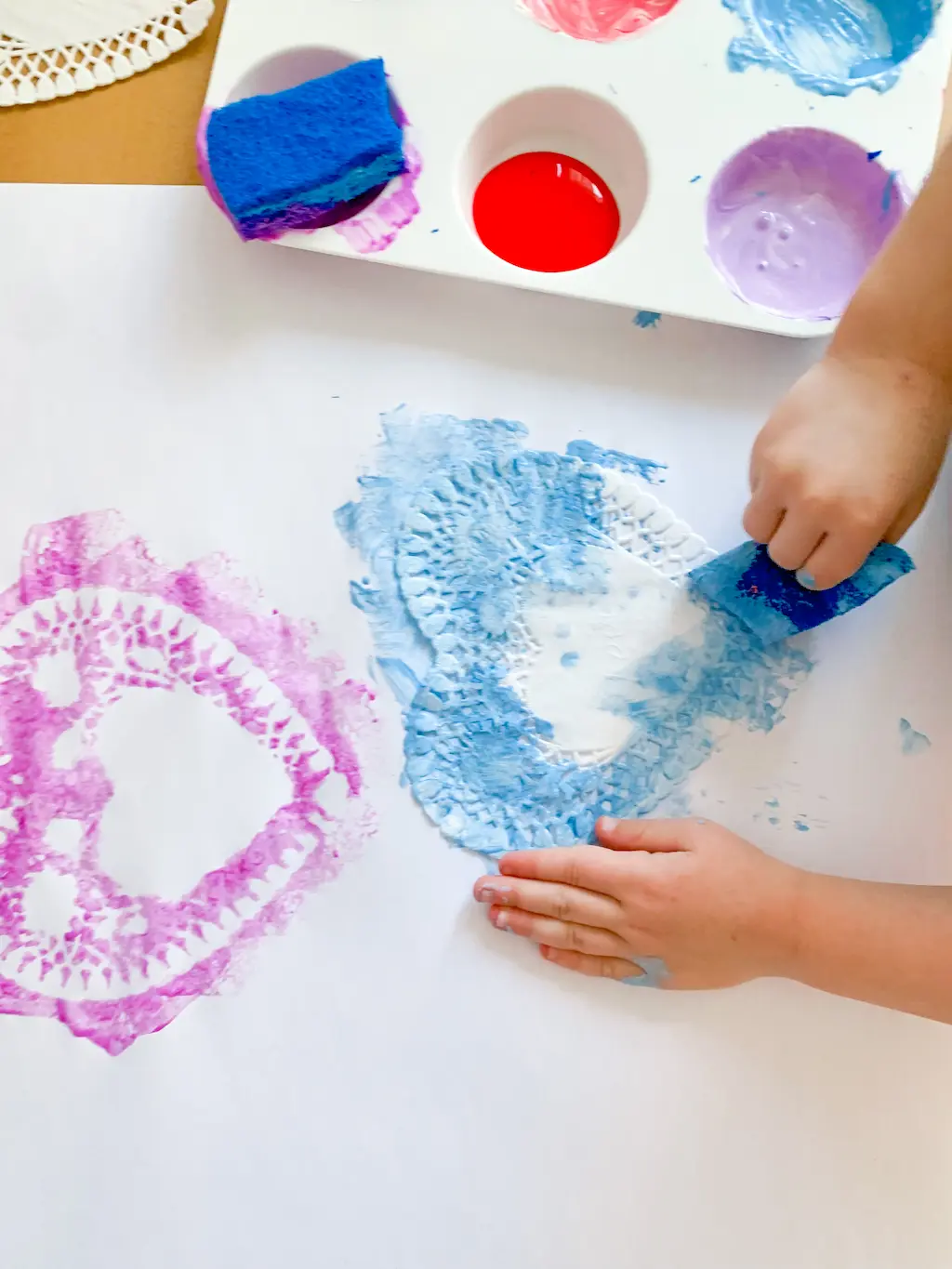 Doily Painting Wrapping Paper - DIY - Playgarden Online