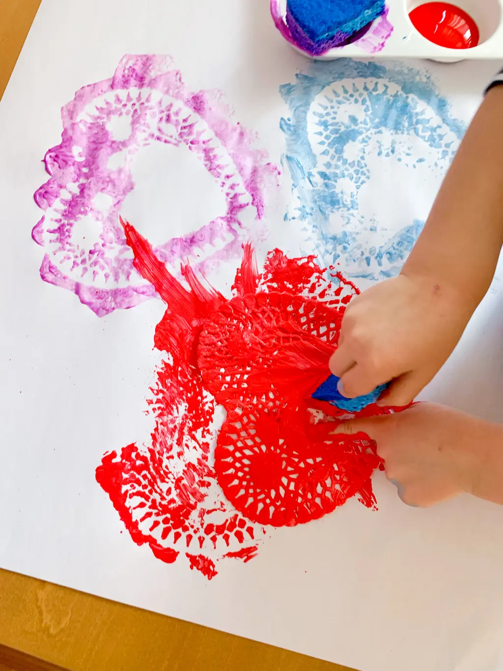 Doily Painting Wrapping Paper - DIY - Playgarden Online