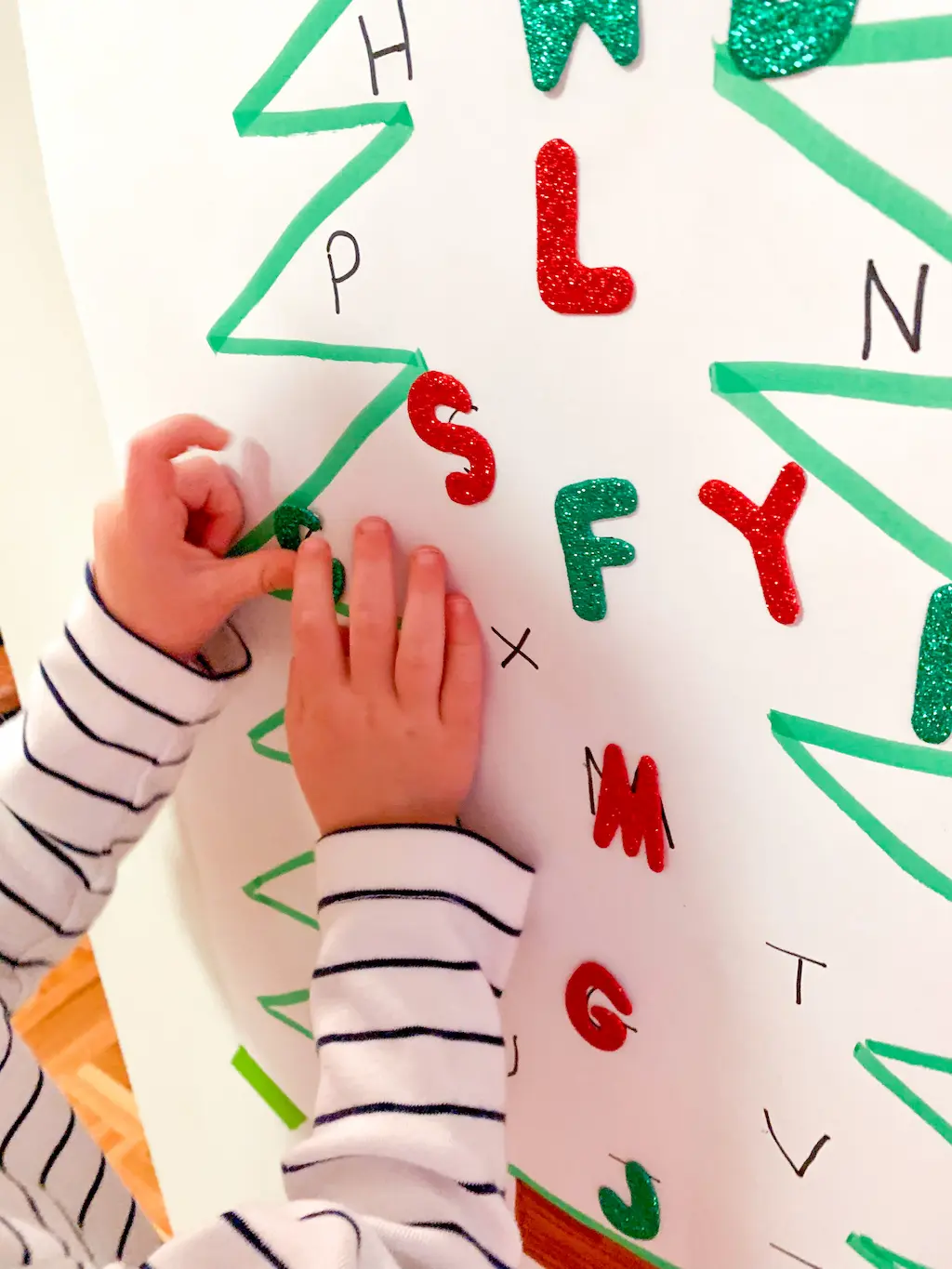 Letter Christmas Tree - DIY - Playgarden Online