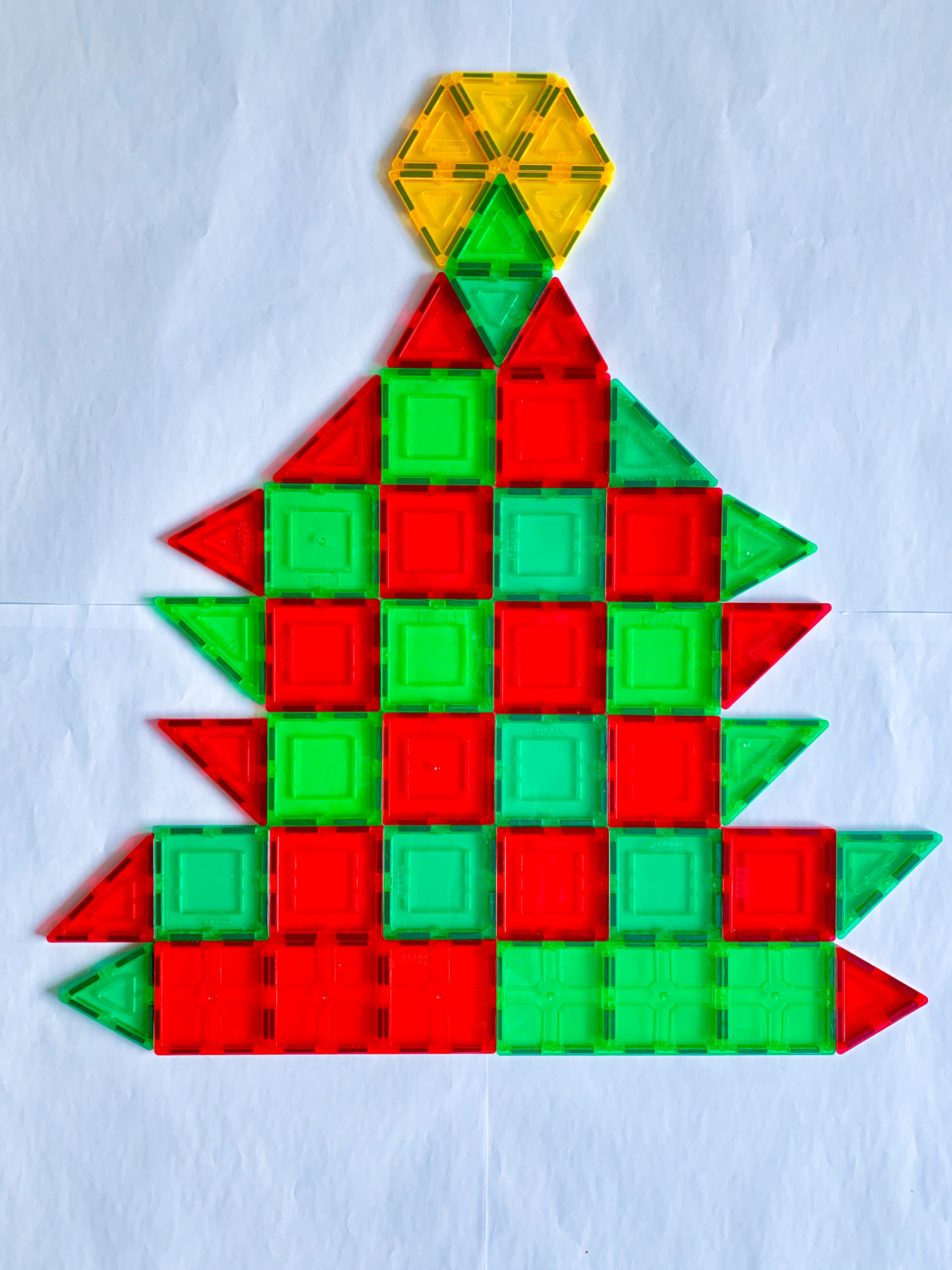 DIY Tree and Snowflake Puzzle - DIY - Playgarden Online