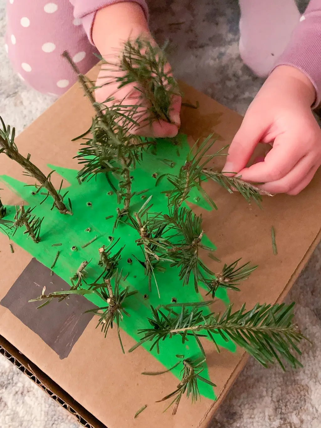 Pine tree push - DIY - Playgarden Online