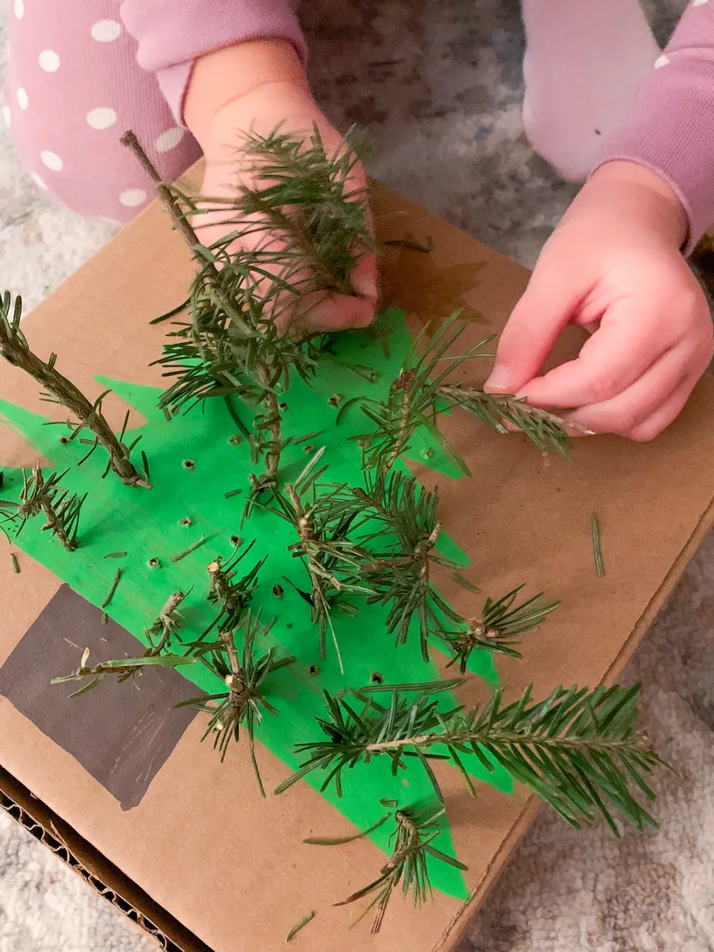 Pine tree push - DIY - Playgarden Online