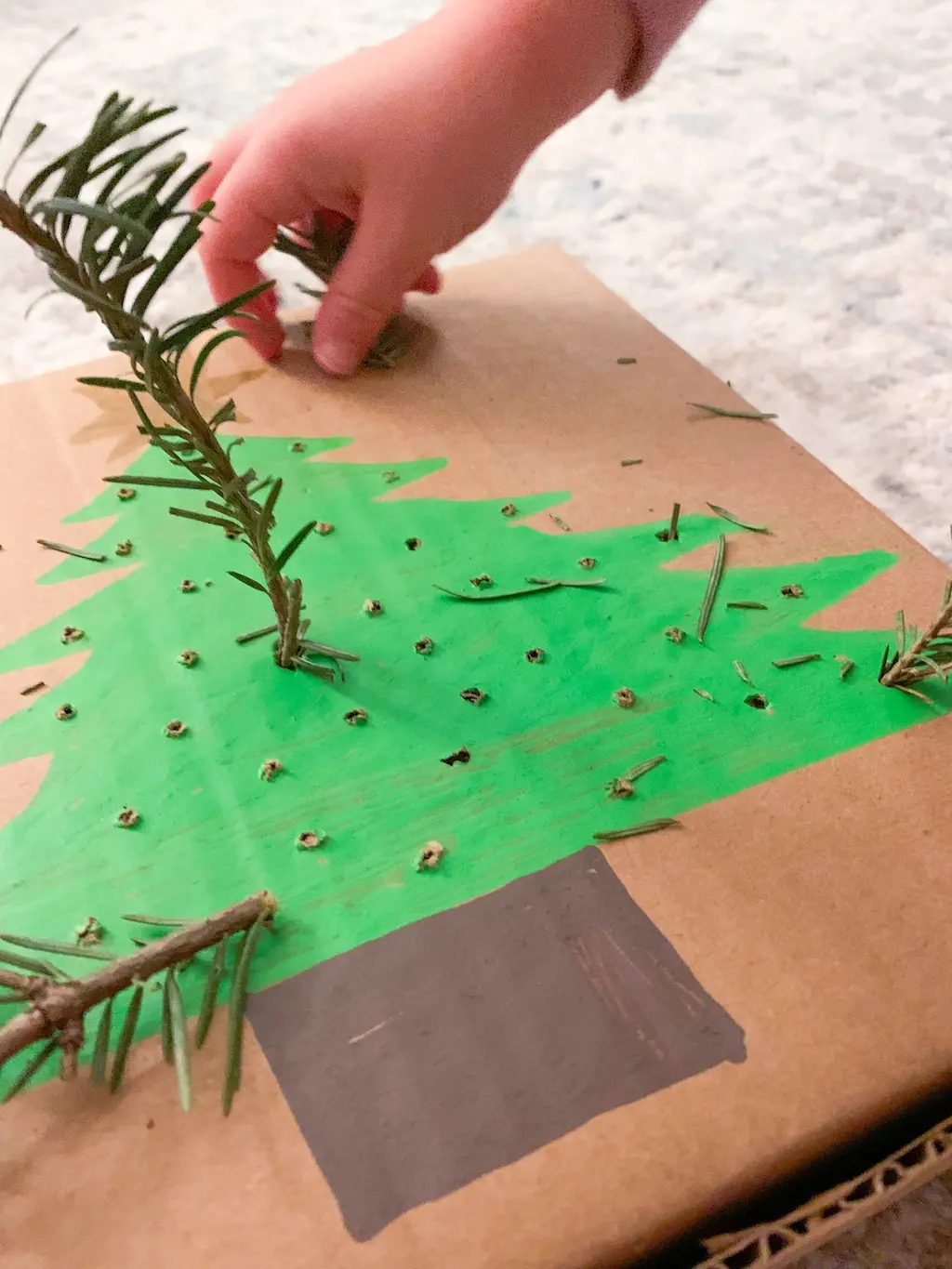 Pine tree push - DIY - Playgarden Online