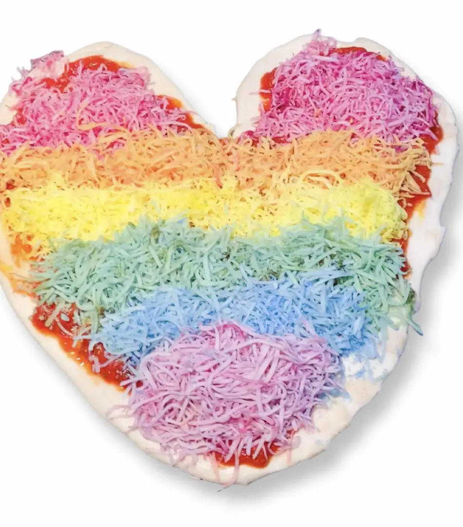 Rainbow Heart Pizza - DIY - Playgarden Online