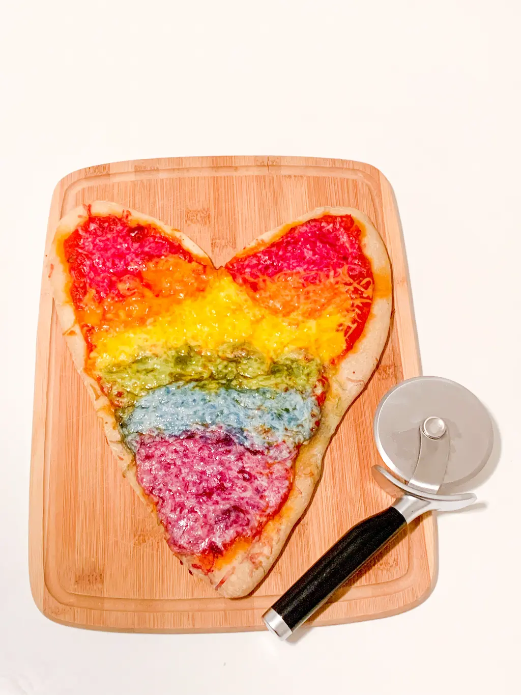 Rainbow Heart Pizza - DIY - Playgarden Online