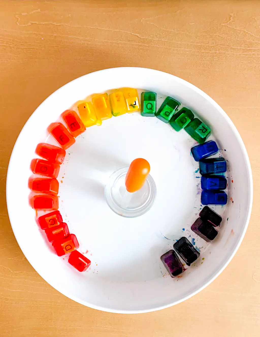 Ice Cube Rainbow Letters - DIY - Playgarden Online