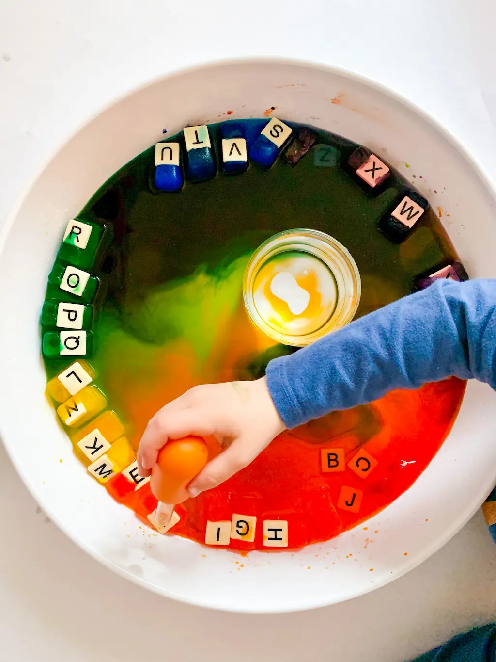 Ice Cube Rainbow Letters - DIY - Playgarden Online