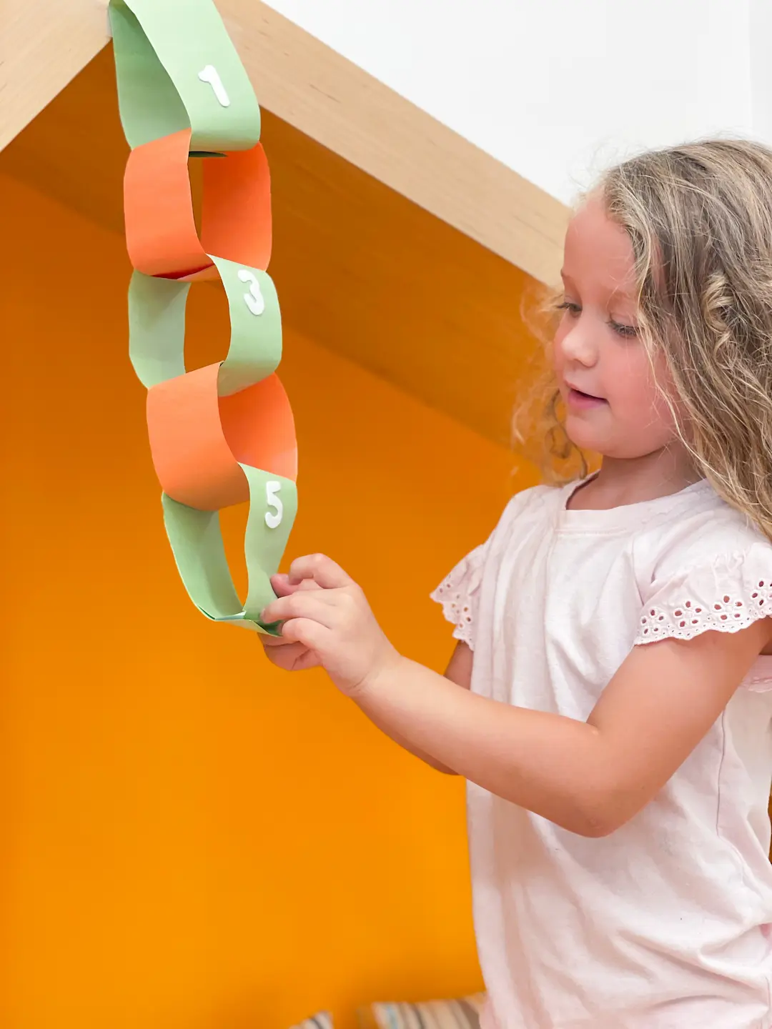 Back to School Chain - DIY - Playgarden Online