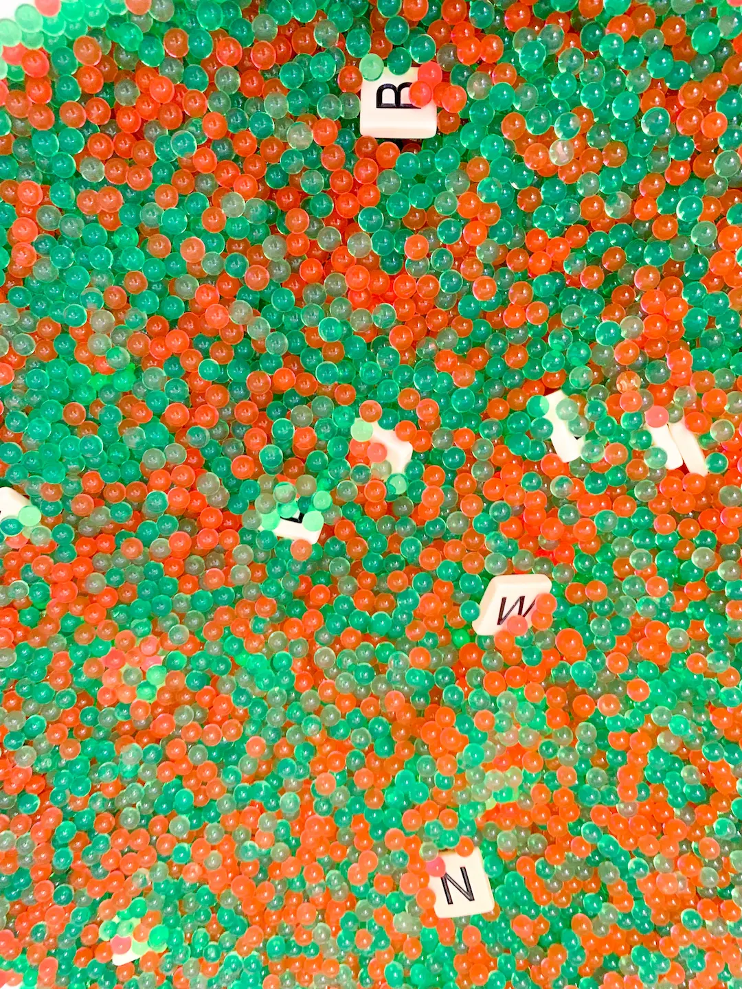 Red and Green Water Beads - DIY - Playgarden Online