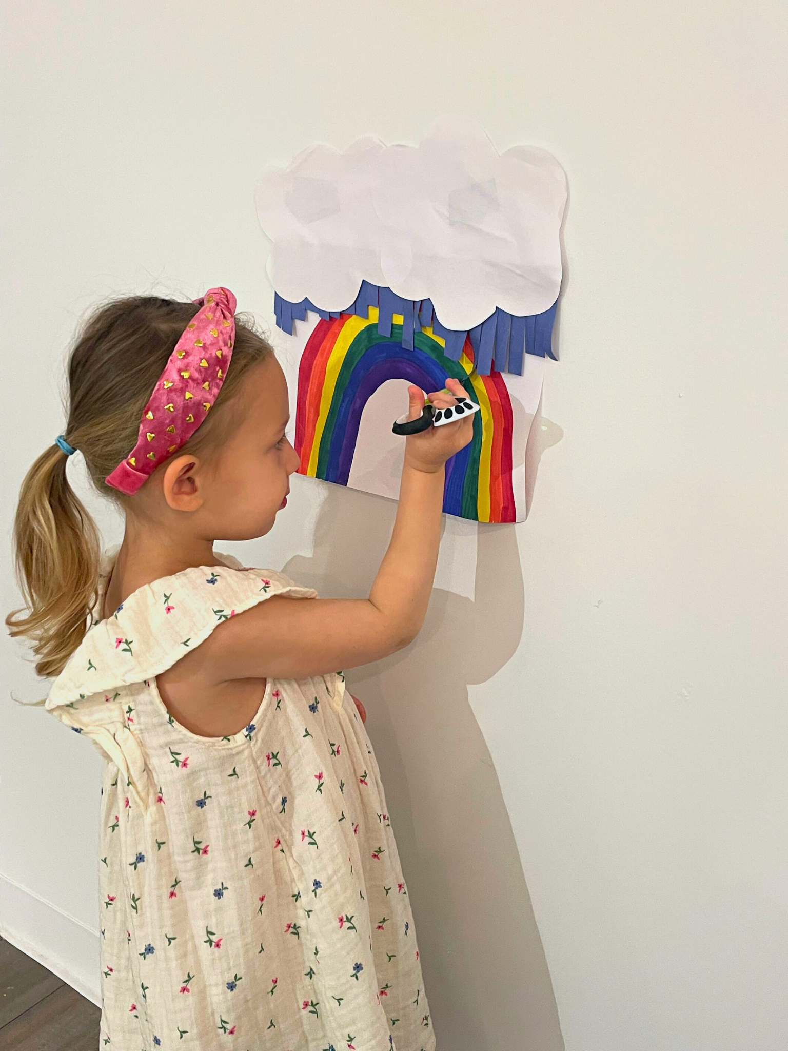 Cut the Rain and Find the Rainbow - DIY - Playgarden Online