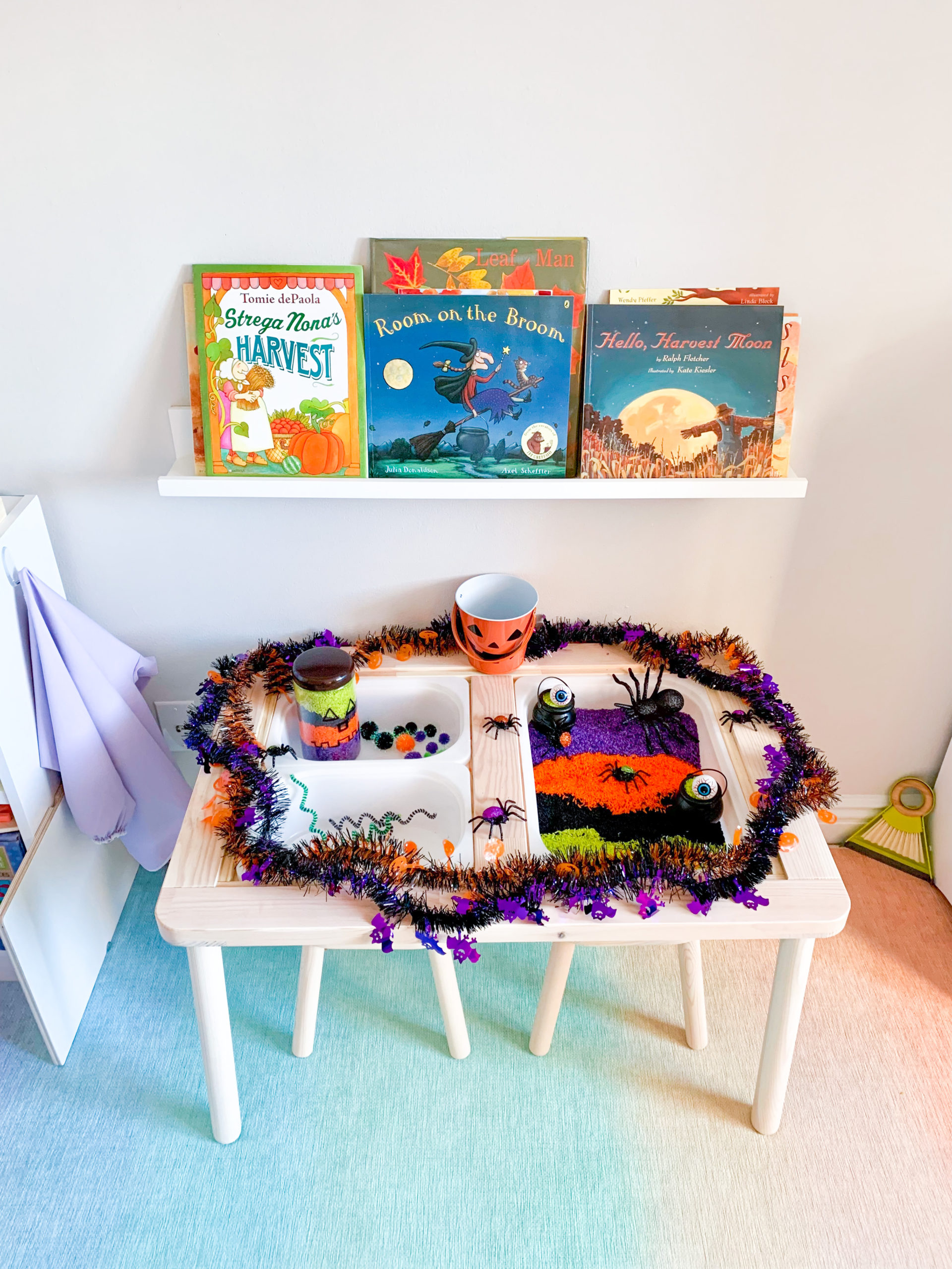 Halloween Sensory Bin - DIY - Playgarden Online