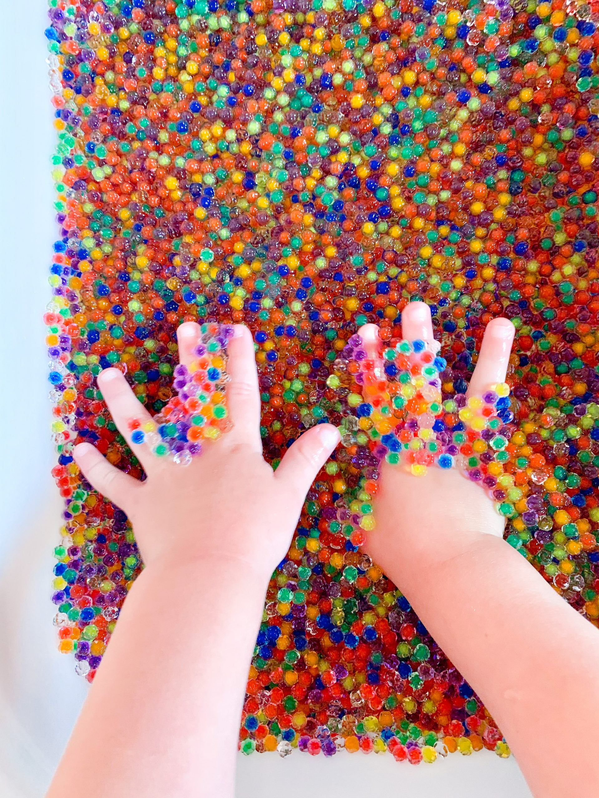 sensory table ideas - water beads